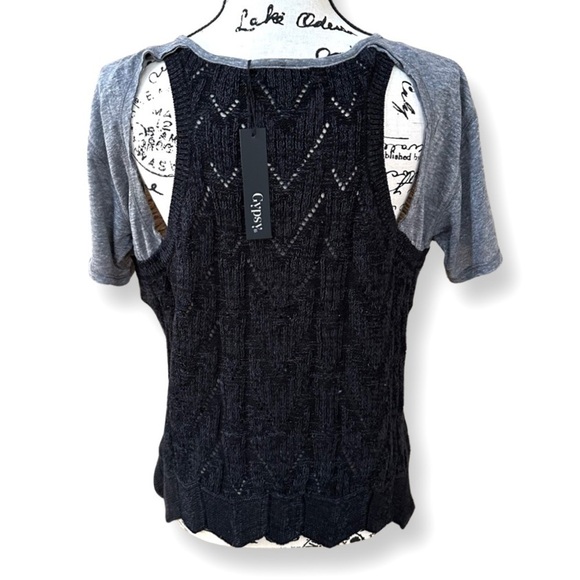 ❗️CLOSING SALE NWT Gypsy 05 Grey & Black Knitted Front Cut Out Back Top S - Picture 4 of 13